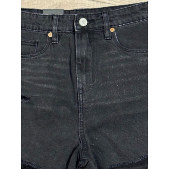 NWT Blanknyc The Reeve High Rise Ribcage Short Black Women's Size 26 - Picture 2 of 8